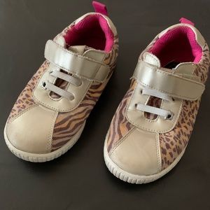 Livie & Luca Girls Sneakers size 13 Gold w Cheetah